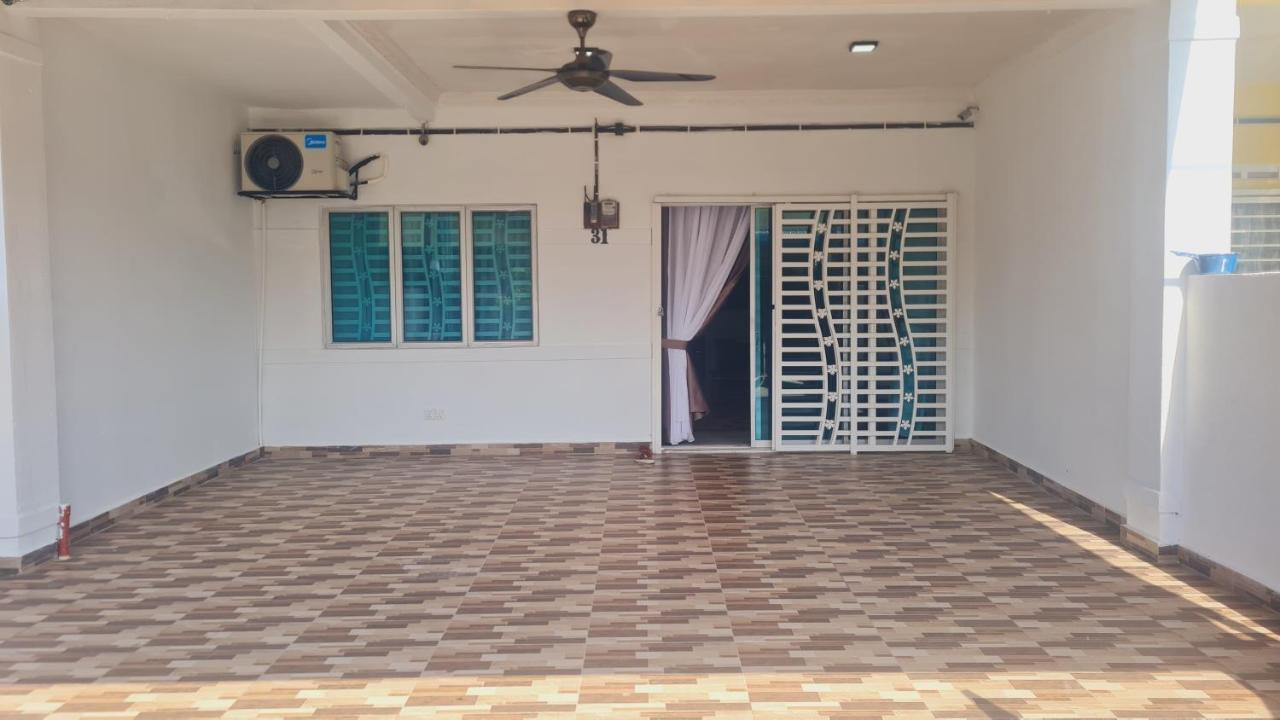Anjung Klia House 31 With Neflix Villa Banting  Eksteriør billede