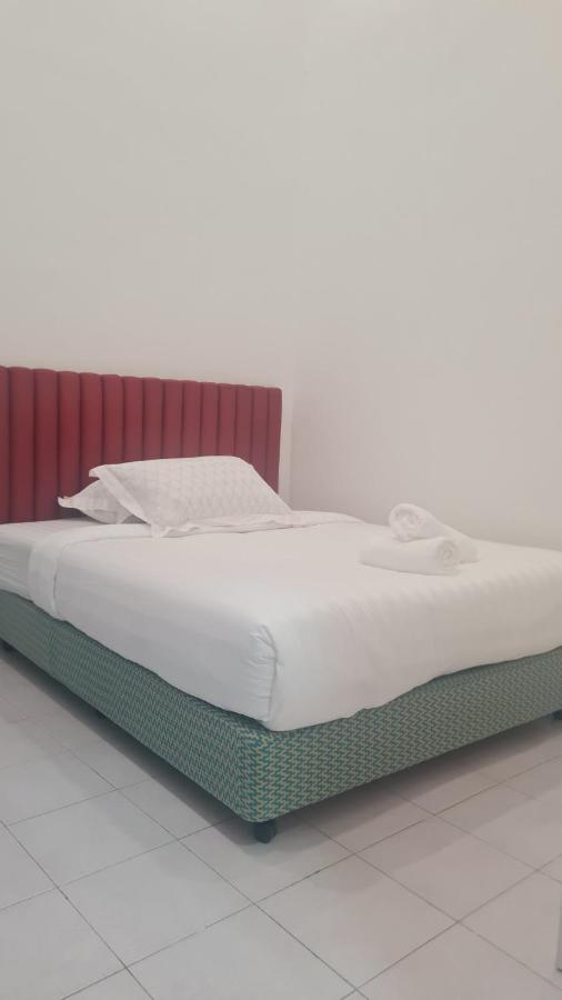 Anjung Klia House 31 With Neflix Villa Banting  Eksteriør billede